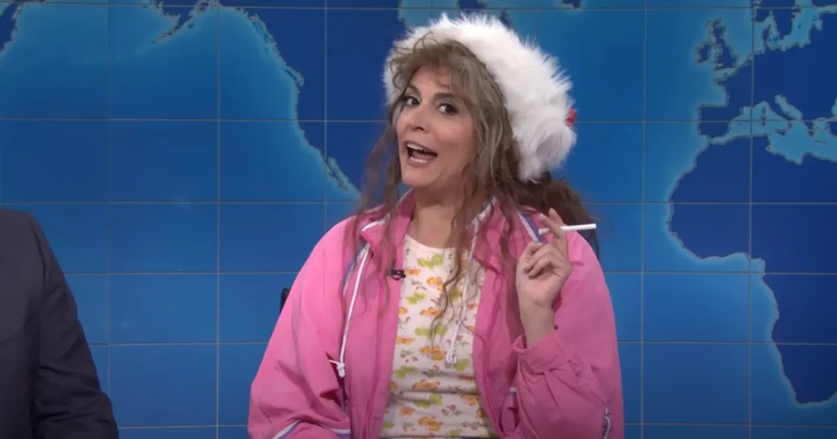Cecily strong announces saturday night live exit