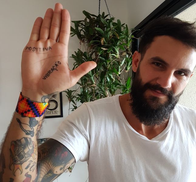 Breno bbb 18sobre tatuagem instragram Fa Faz Suposta Tatuagem Em Homenagem A Patricia Do Bbb18 Capricho