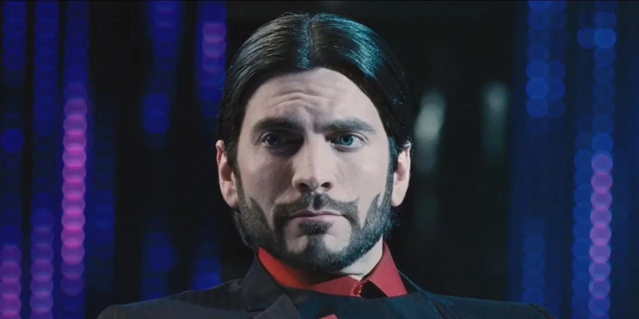 The Hunger Games The 10 Best Dressed Characters Seneca Crane 