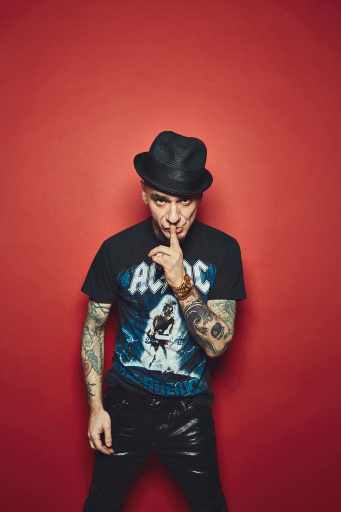 J-Ax : J Ax La Storia Foto Io Donna