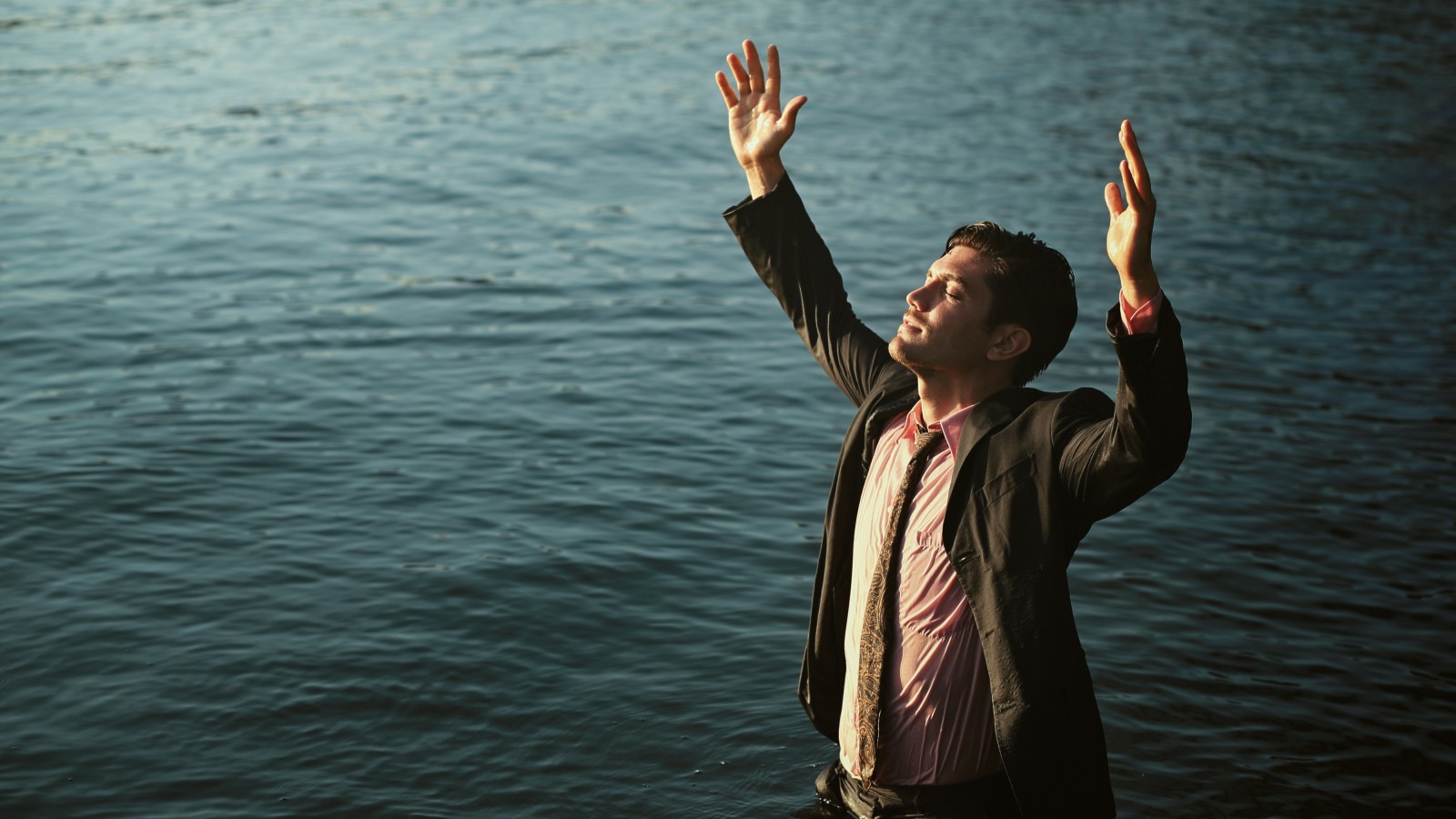 15 Bible Verses on Your Identity in Christ