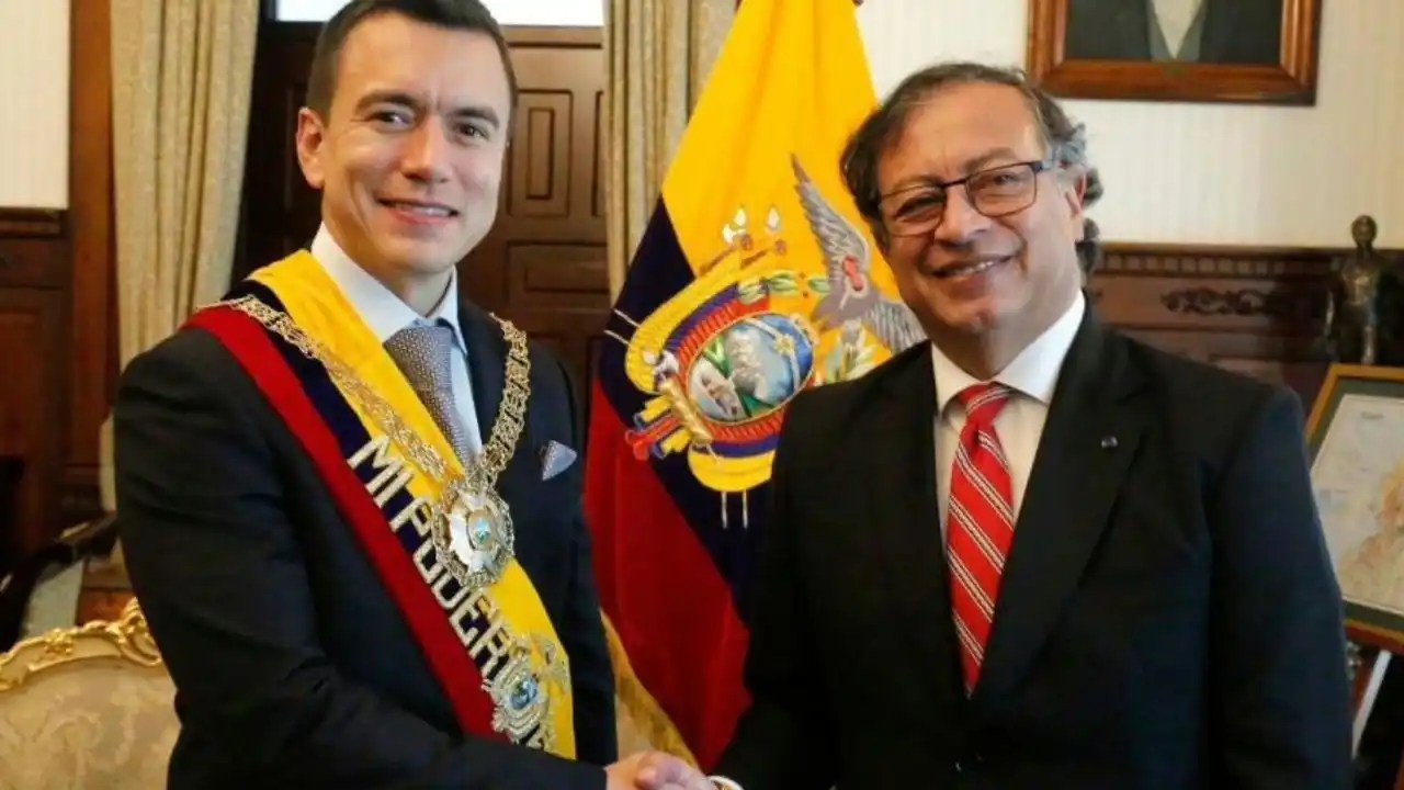 ¡Tensión comercial! Entran en vigencia aranceles del 30 % entre Colombia y Ecuador