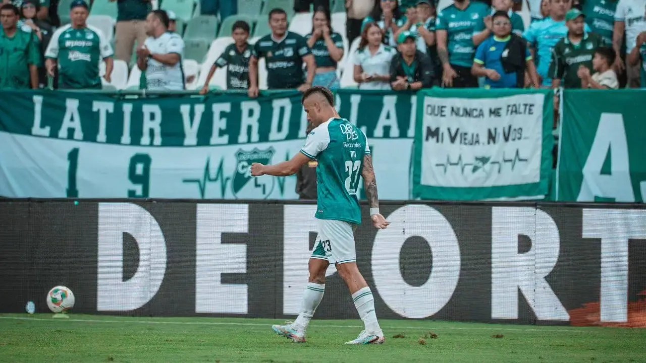 FIFA acepta demanda contra del Deportivo Cali por deuda con Lautaro Villegas