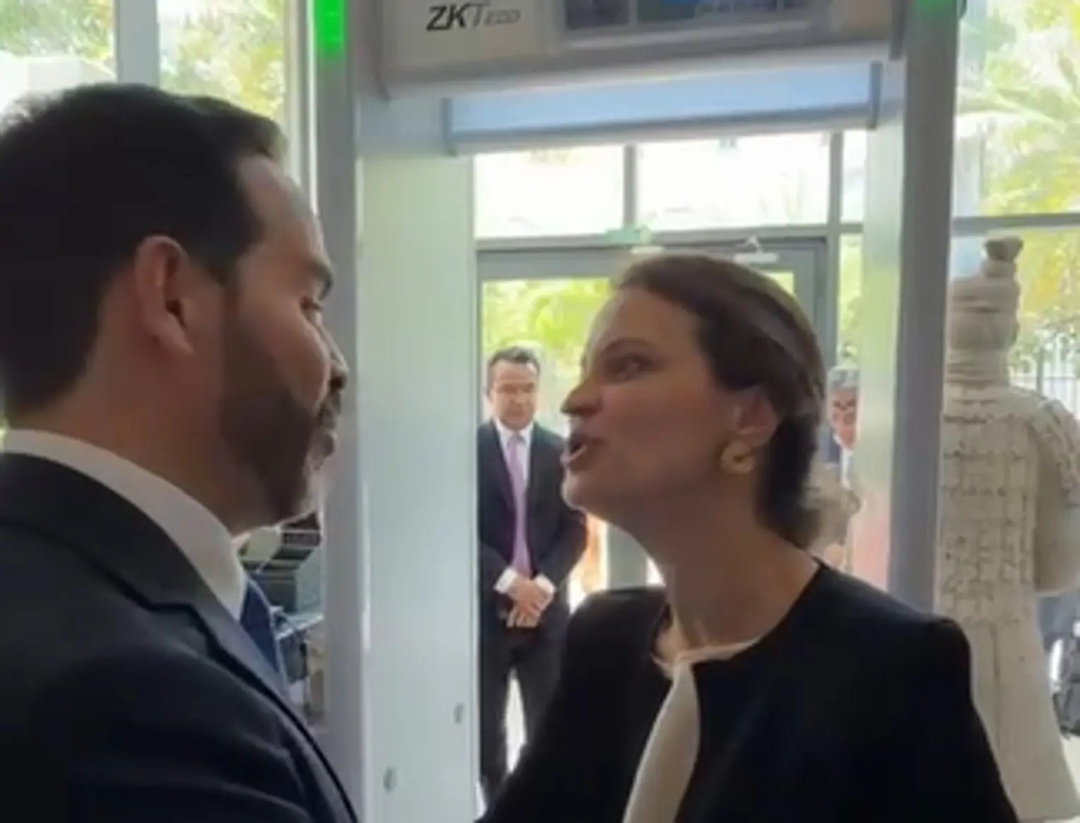 Presidente electo Abelardo De La Espriella restablece diálogo directo con el Banco Mundial 7 abelardo bm1