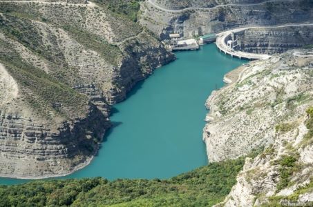 Для тех, кто хочет повидать красивые места, при этом не уезжая далеко от столицы дагестана, экскурсия в сулакский каньон из махачкалы — идеальный вариант. Mahachkala Derbent Sulakskij Kanon 3 Dnya 2 Nochi