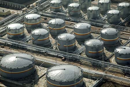 Increase Manufacturing Efficiency Profits With Batch Optimization - Elegant Minimal Pattern - Ultra HD