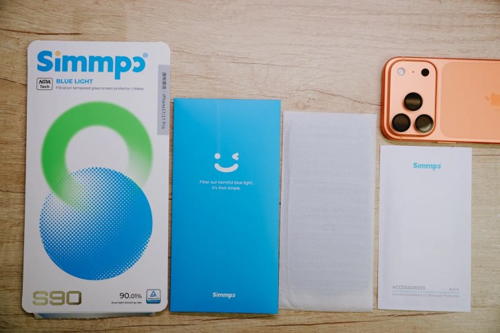 護眼最高等級！Simmpo 抗藍光護眼保護貼 iPhone 17 系列，德國萊因 90% BLR 認證！ DSC04782
