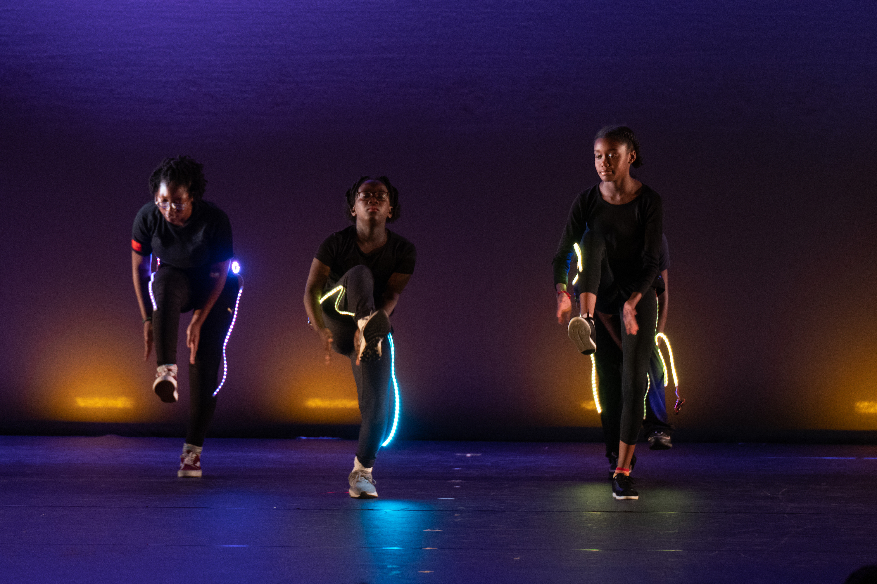 Students Stem From Dance - 8K Abstract Patterns for Desktop