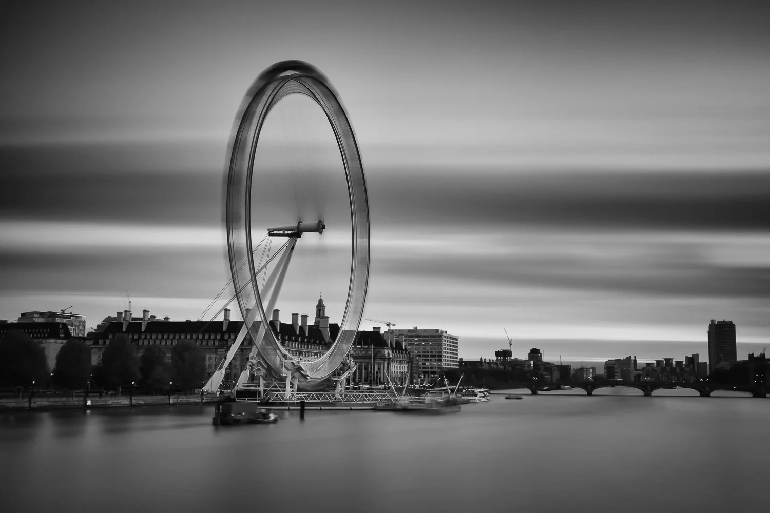  London Eye - 300 seconds at f/11 