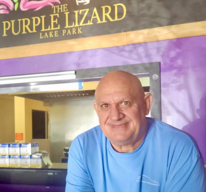 The Purple Lizard, Lake Park, Florida, gay bar