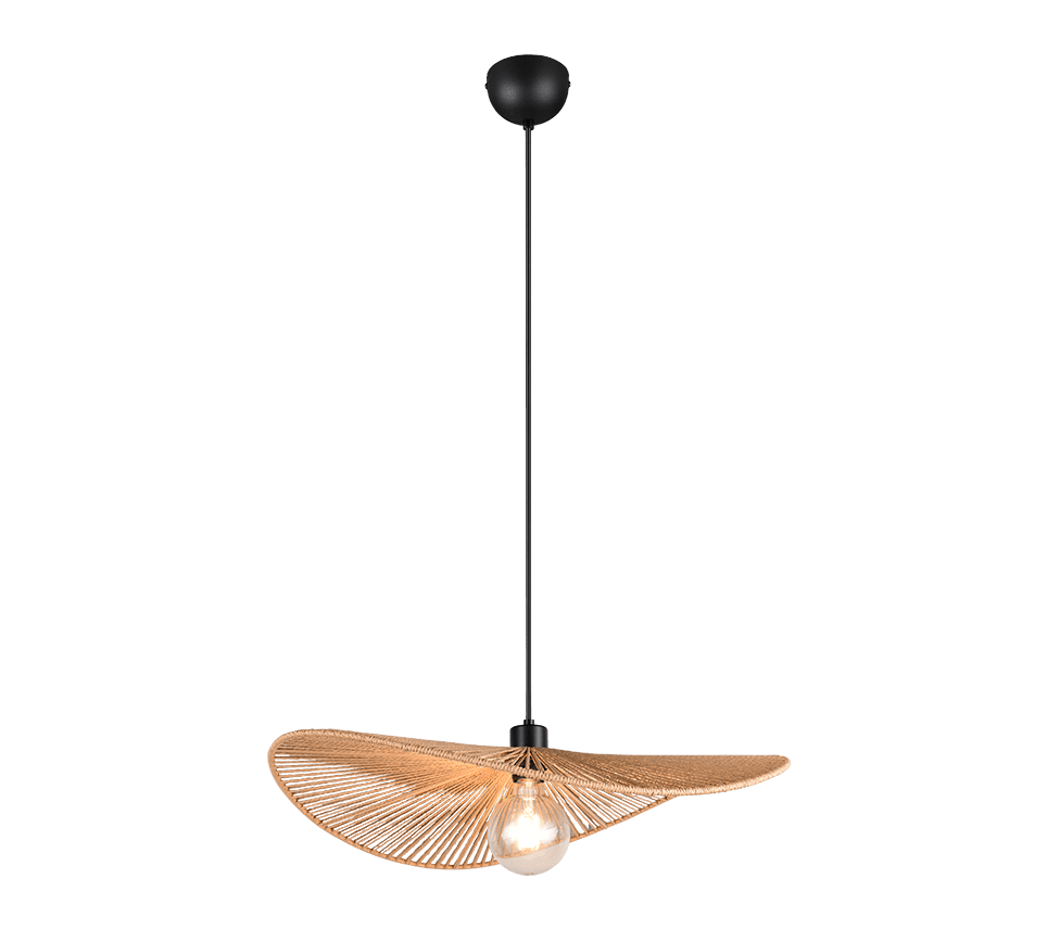 Een moderne hanglamp met één zichtbare gloeilamp, een sculpturale, bladvormige, geweven kap in een natuurlijke tint en een strakke zwarte stang en plafondbevestiging.