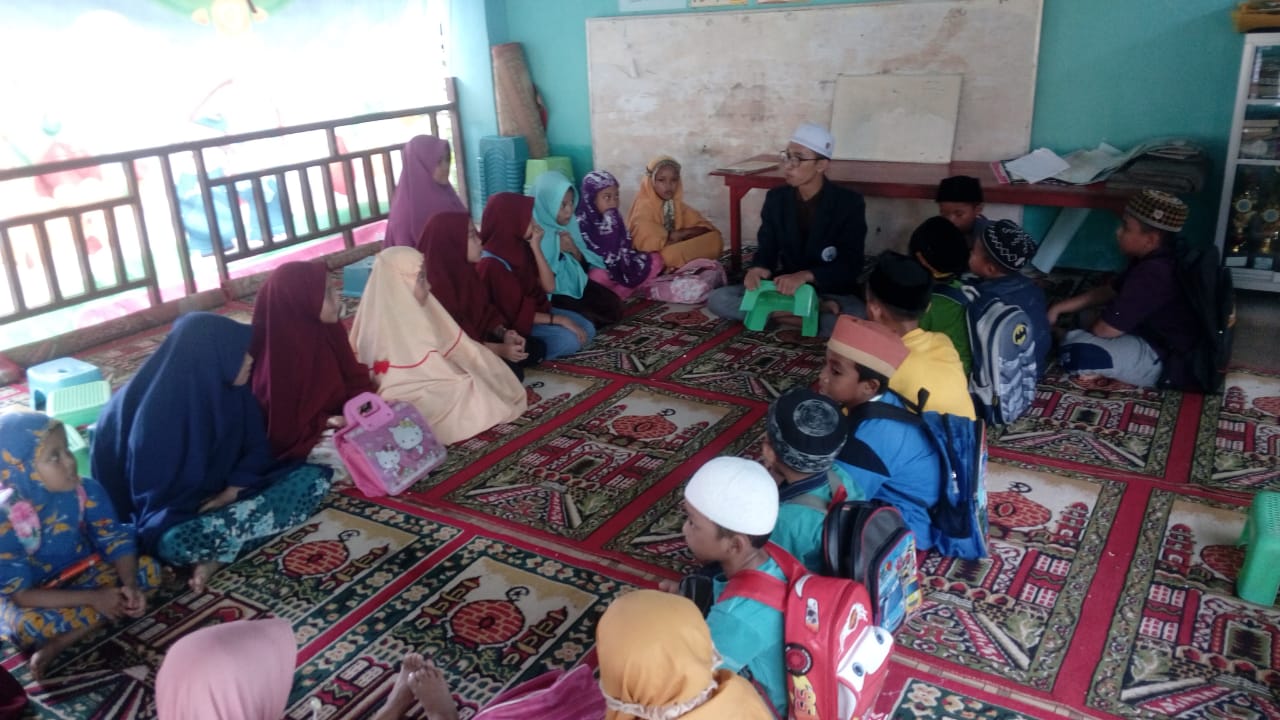 Berantas Buta Baca Alquran, Mahasiswa KKN Galakkan Pembelajaran TKA/TPA di  Desa Minasabaji – STIBA MAKASSAR