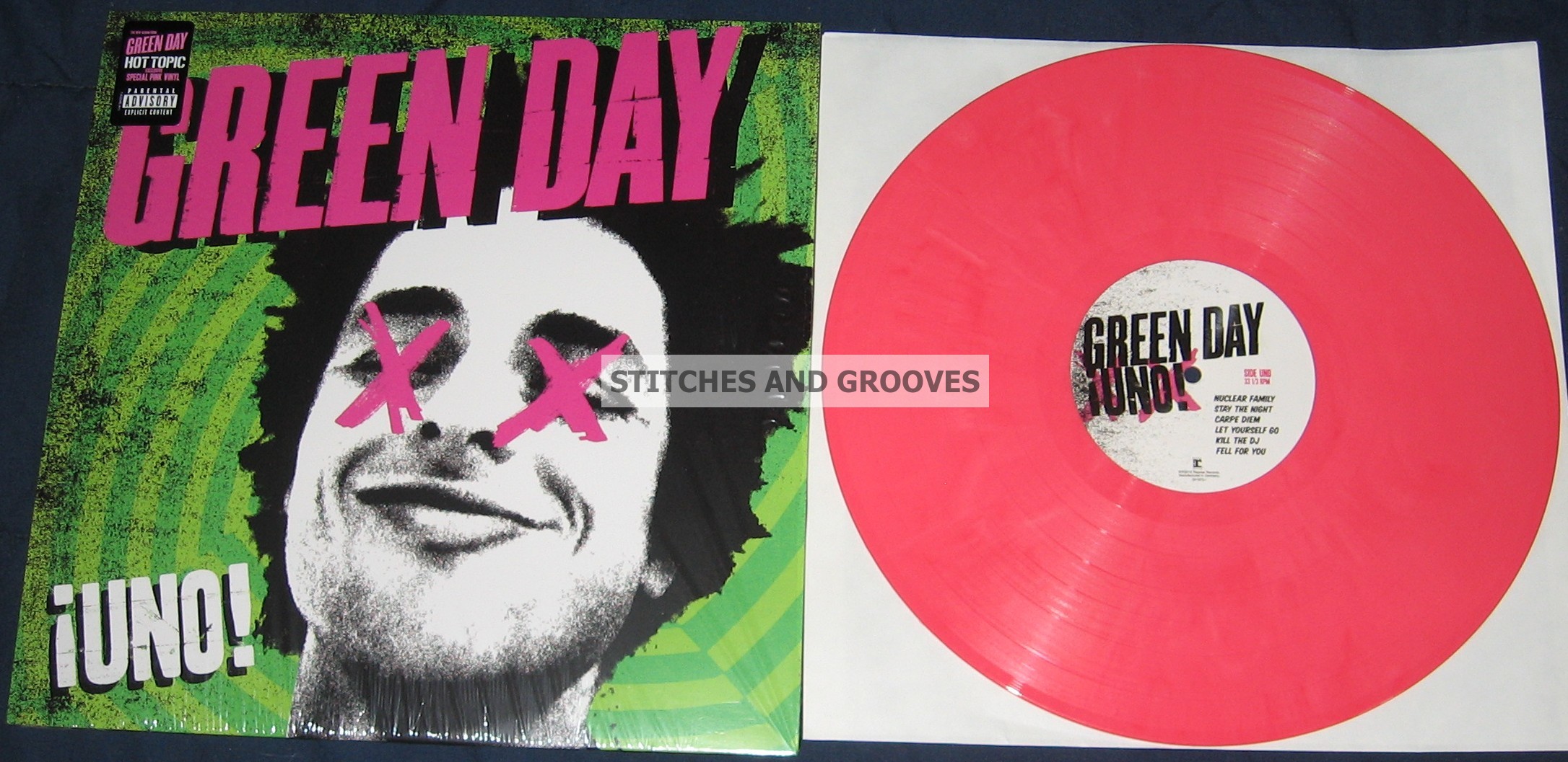 Green Day – Uno (1st Press) | Stitches and Grooves