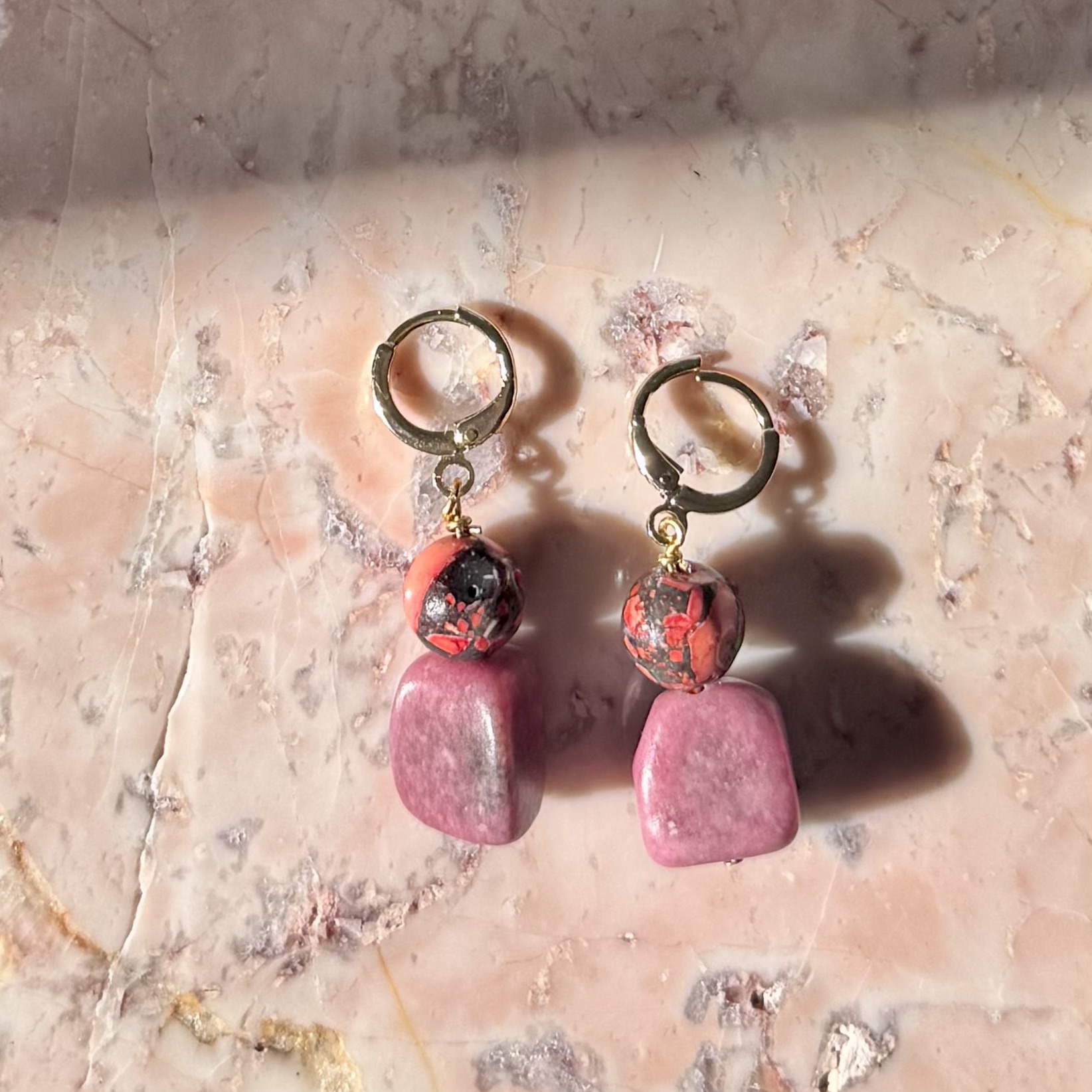 ZANZIBAR SUNSET HUGGIE EARRINGS