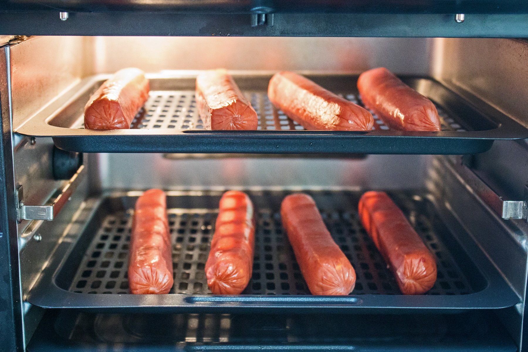 How long to cook hotdogs in toaster oven