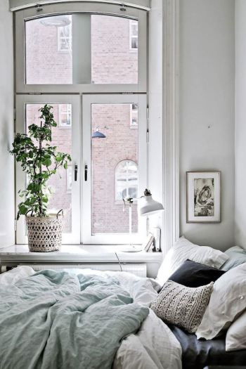 Cozy Feminine Minimalist Bedroom