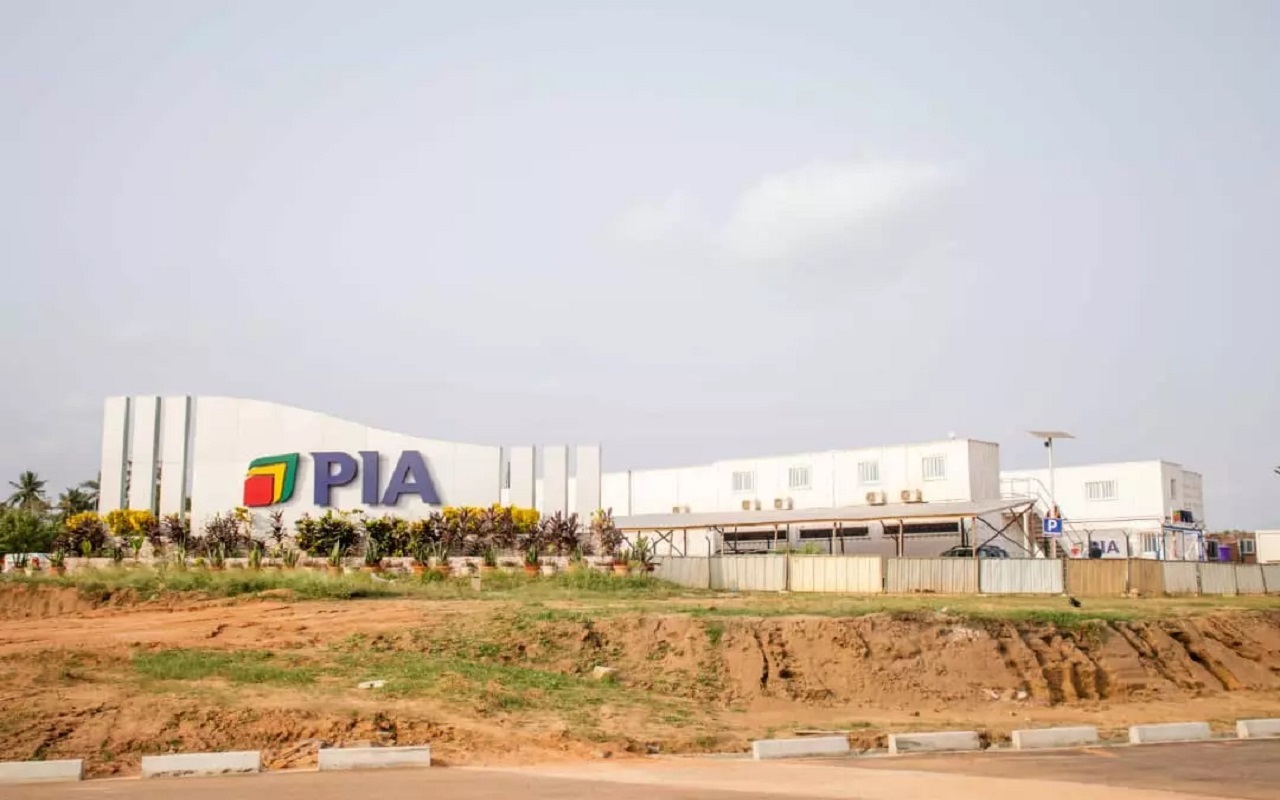 PIA.jpg