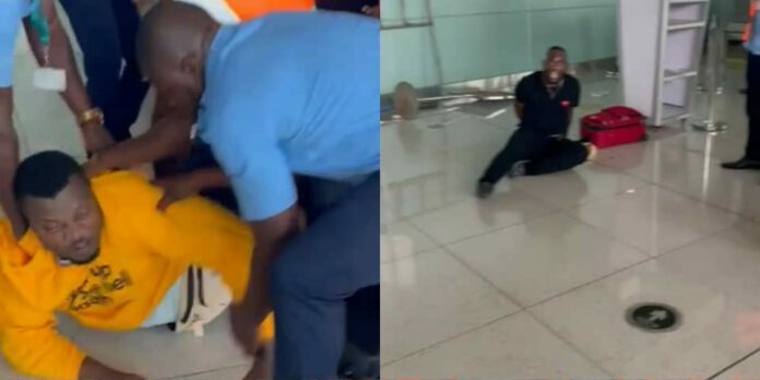 Nigerians-aeroport-de-Lome-e1640094249149.jpeg