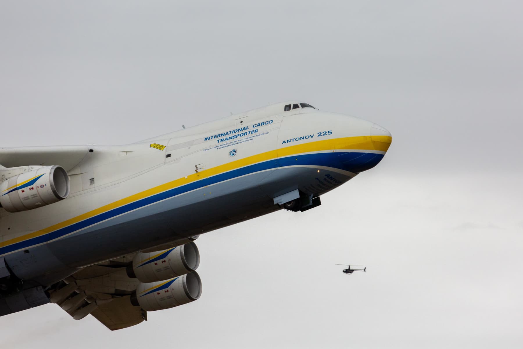Antonov-225.jpg