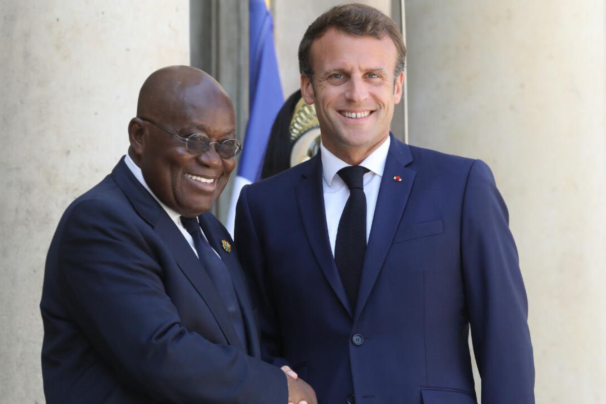 Nana-Akufo-Addo-et-Emmanuel-Macron.jpg