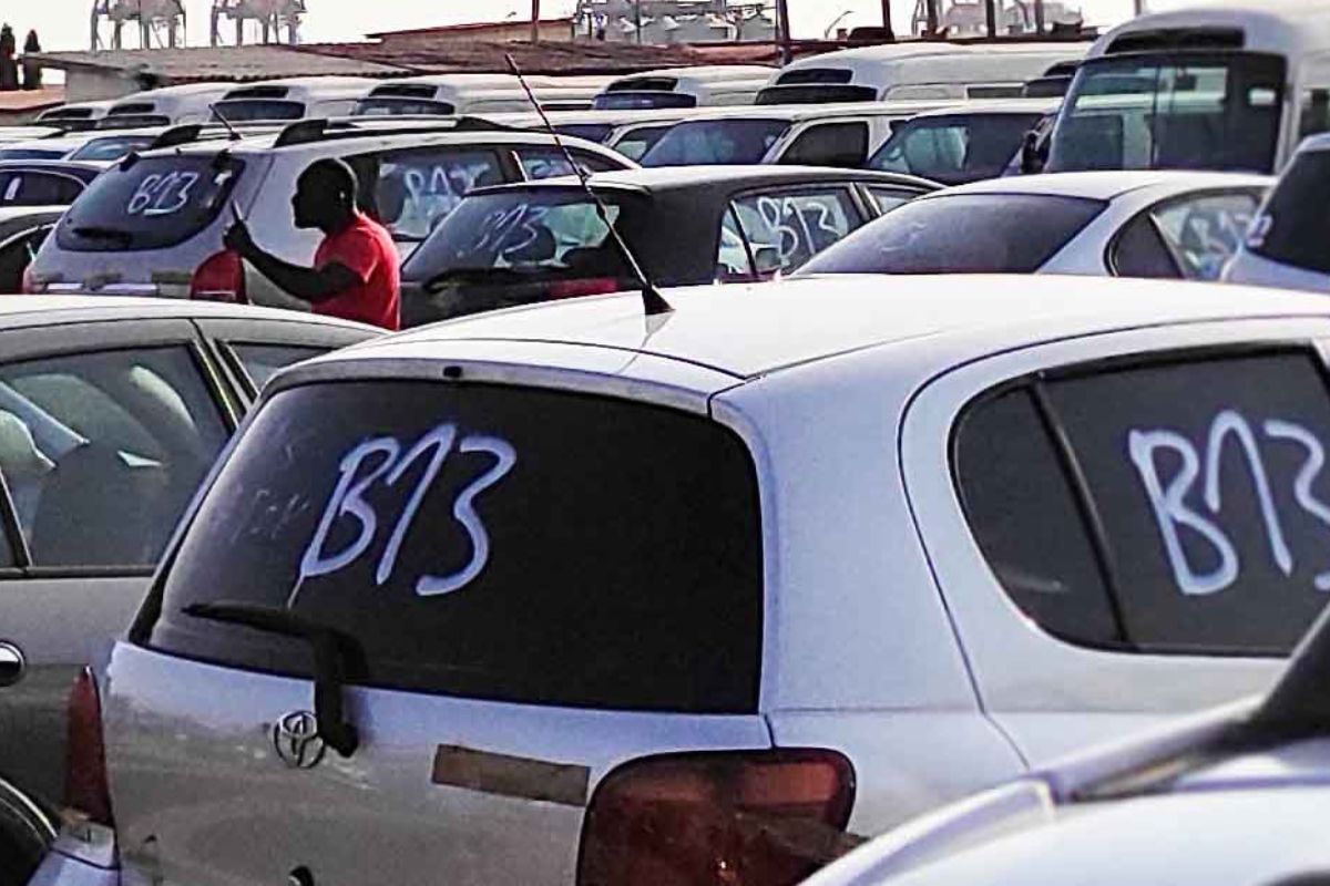 Vehicules-encheres.jpg