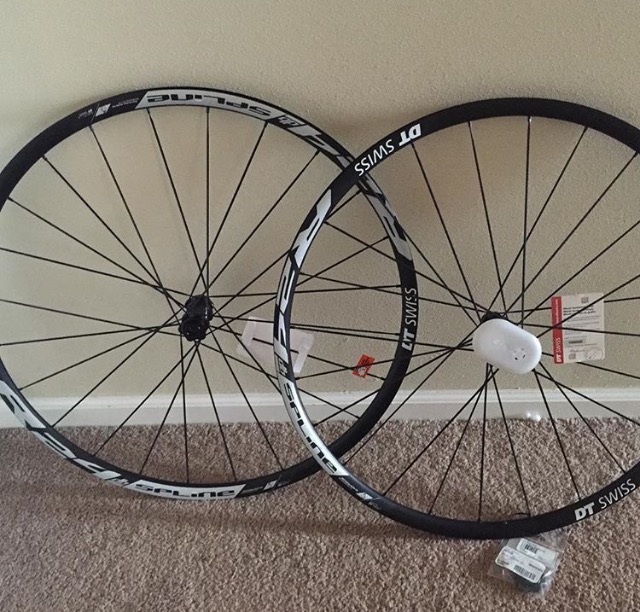 Review Dt Swiss R24 Spline Db Wheelset Road Cc 