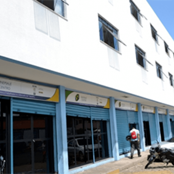 A pbkids brinquedos possui em suas lojas um mix de mais de 8.000 produtos e conta com uma linha de importação exclusiva e renovada todos os anos. Loja de brinquedos em shopping de THE faz seleÃ§Ã£o; salÃ¡rio de R$ 3.500