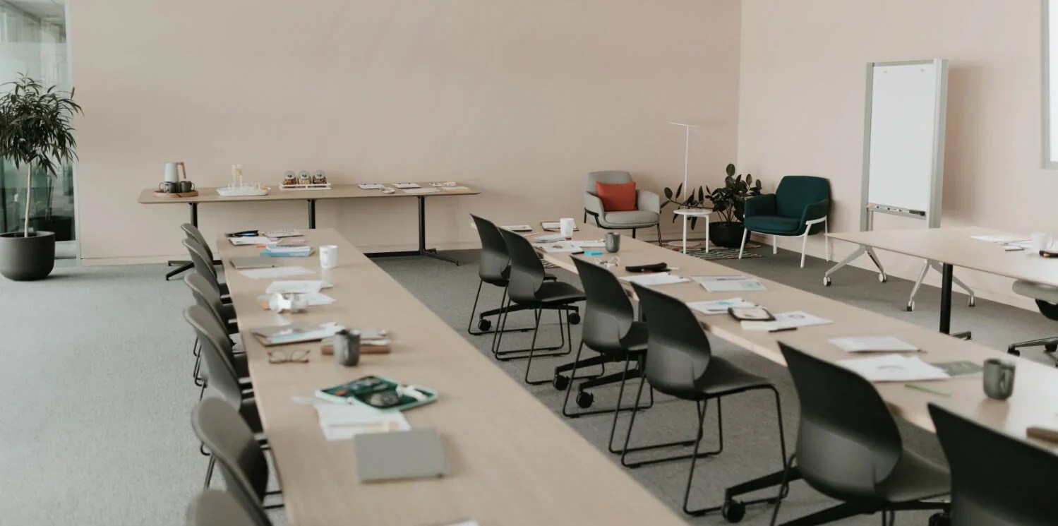 Meeting Collaborative Tables