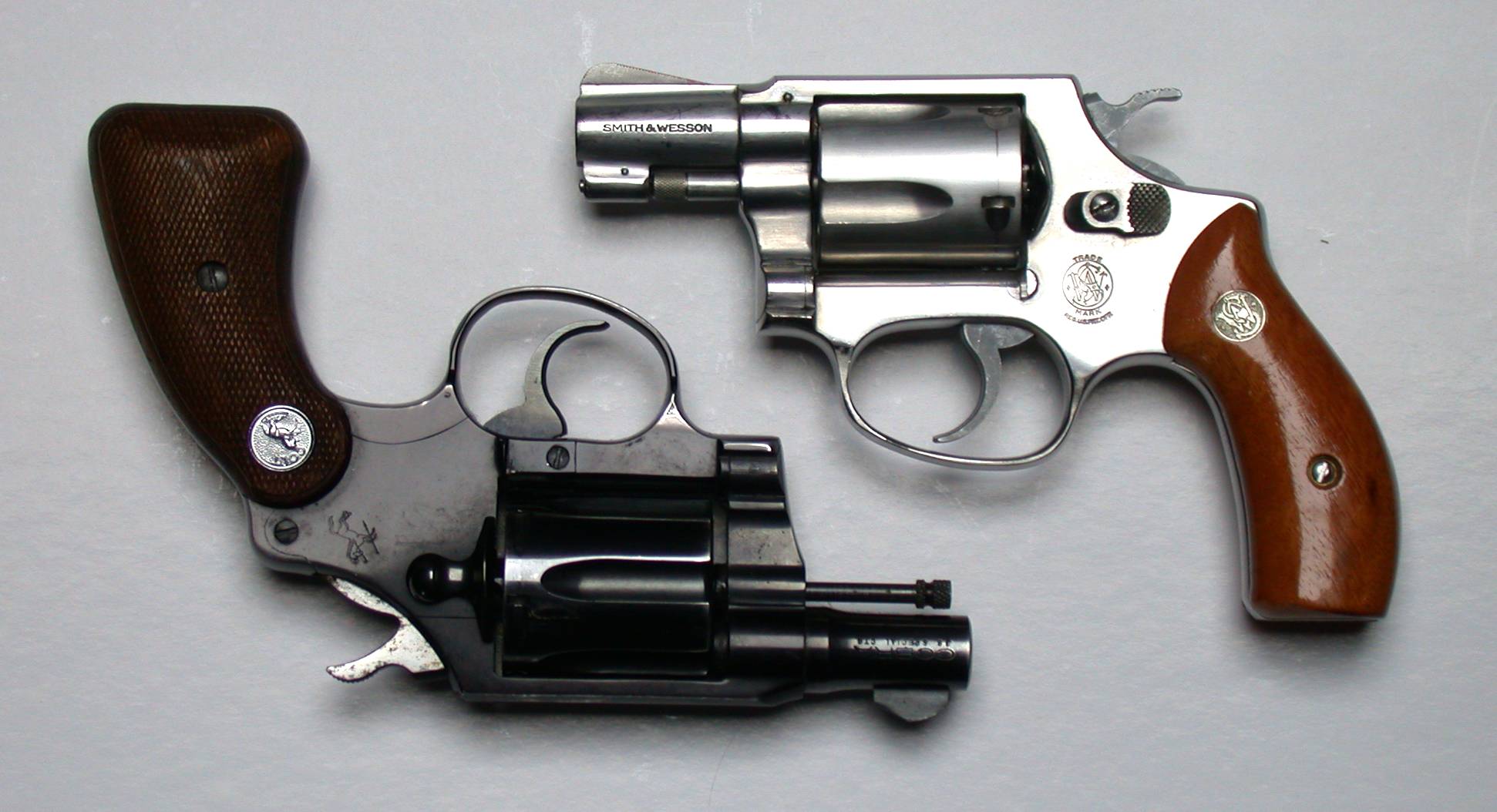 手の中でよみがえる記憶。あぶない刑事、鷹山の銃 – S&W M586
