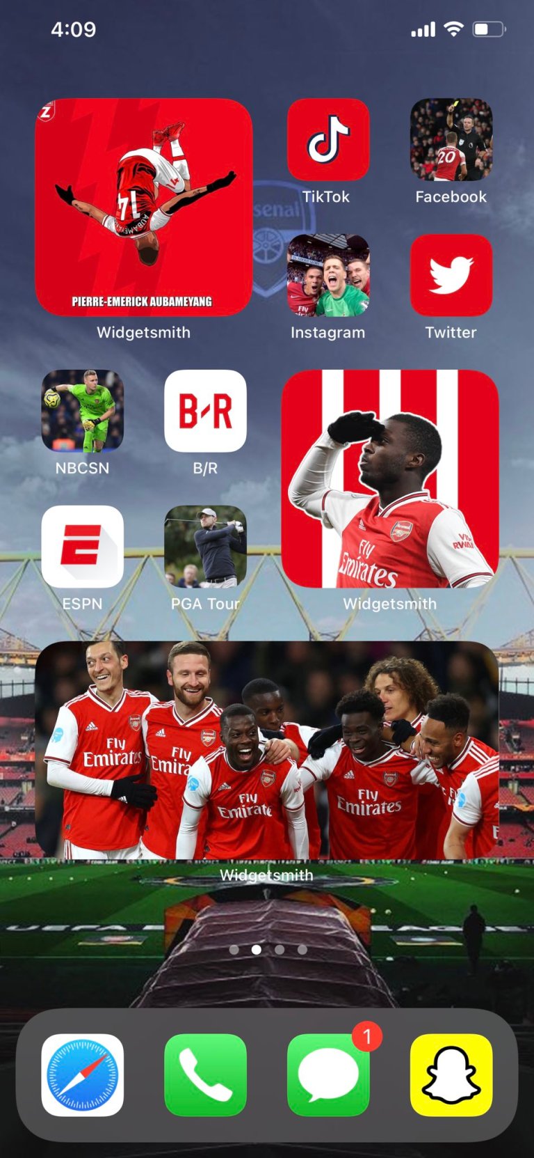 iOS 14 Red Themed Home Screen Ideas STRAPHIE