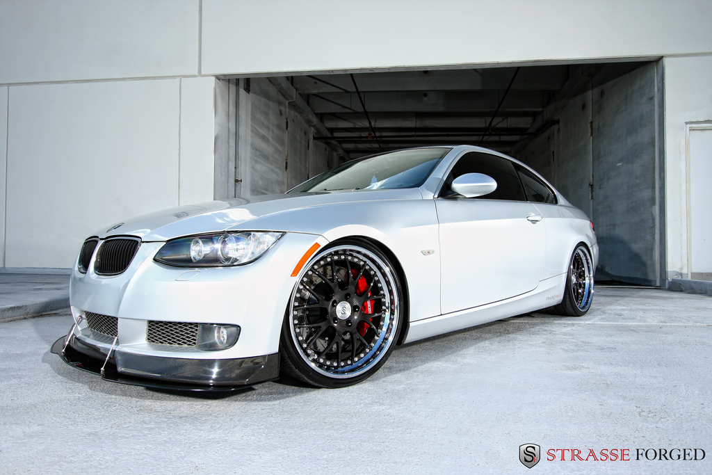 BMW E92 335i |