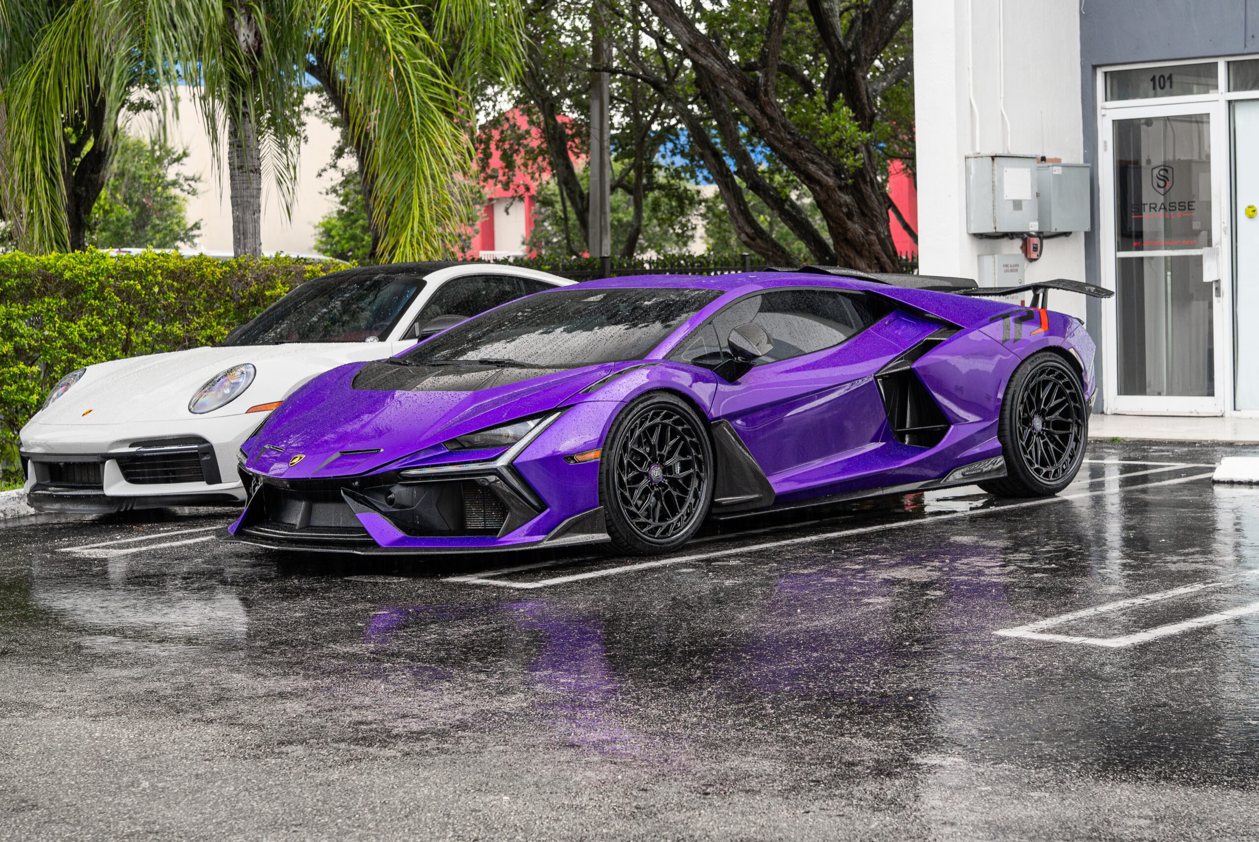 Lamborghini Aventador SV LP750-4 | Strasse Wheels