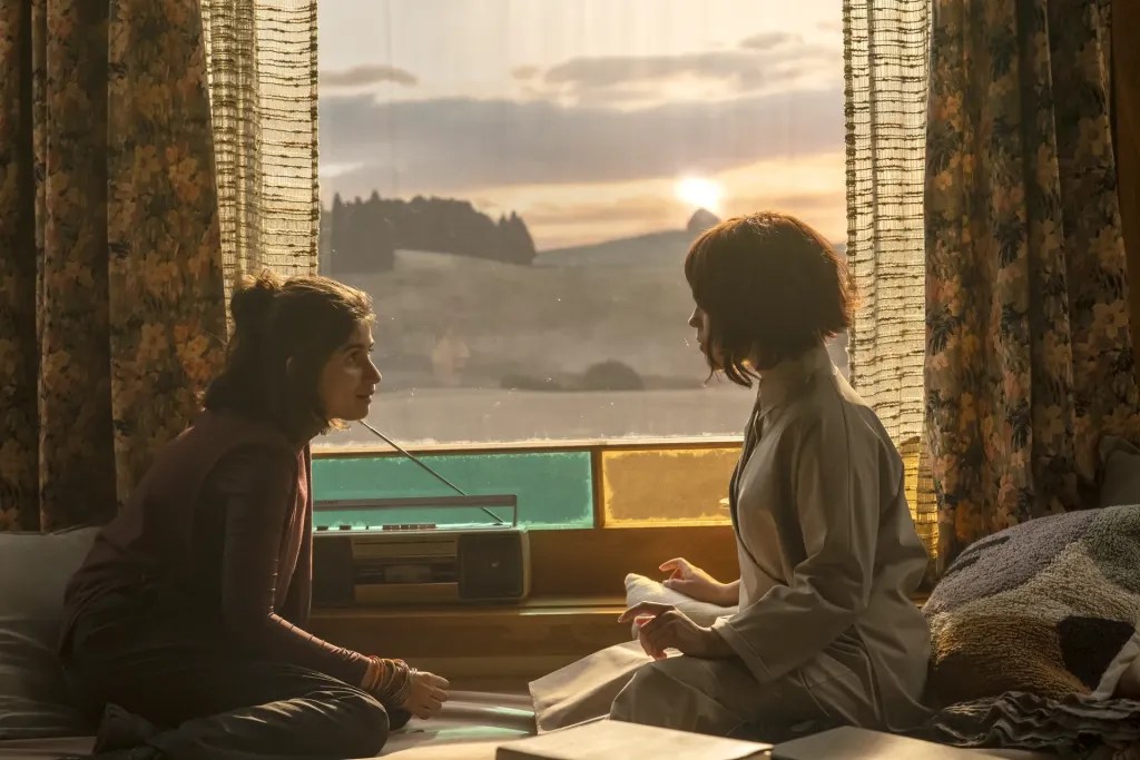 Jenna Ortega and Mia Tharia in Klara and the Sun (2026).