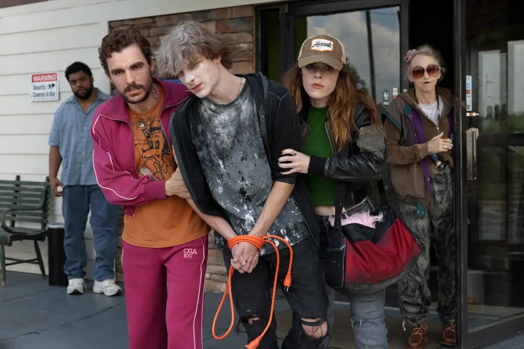 O’Shea Jackson Jr., Dave Franco, Mason Thames, and Kiernan Shipka in Idiots (2026).
