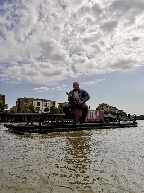 Mutiny on Thames - River Thames Boat Stunt.