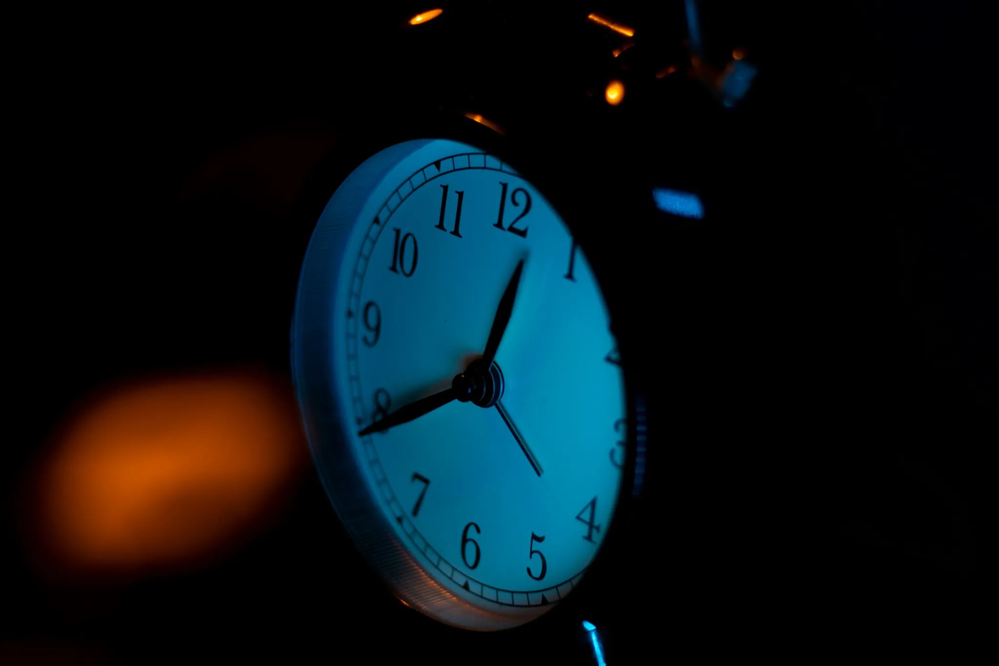 How Business Books Get Time Management Wrong for Solopreneurs