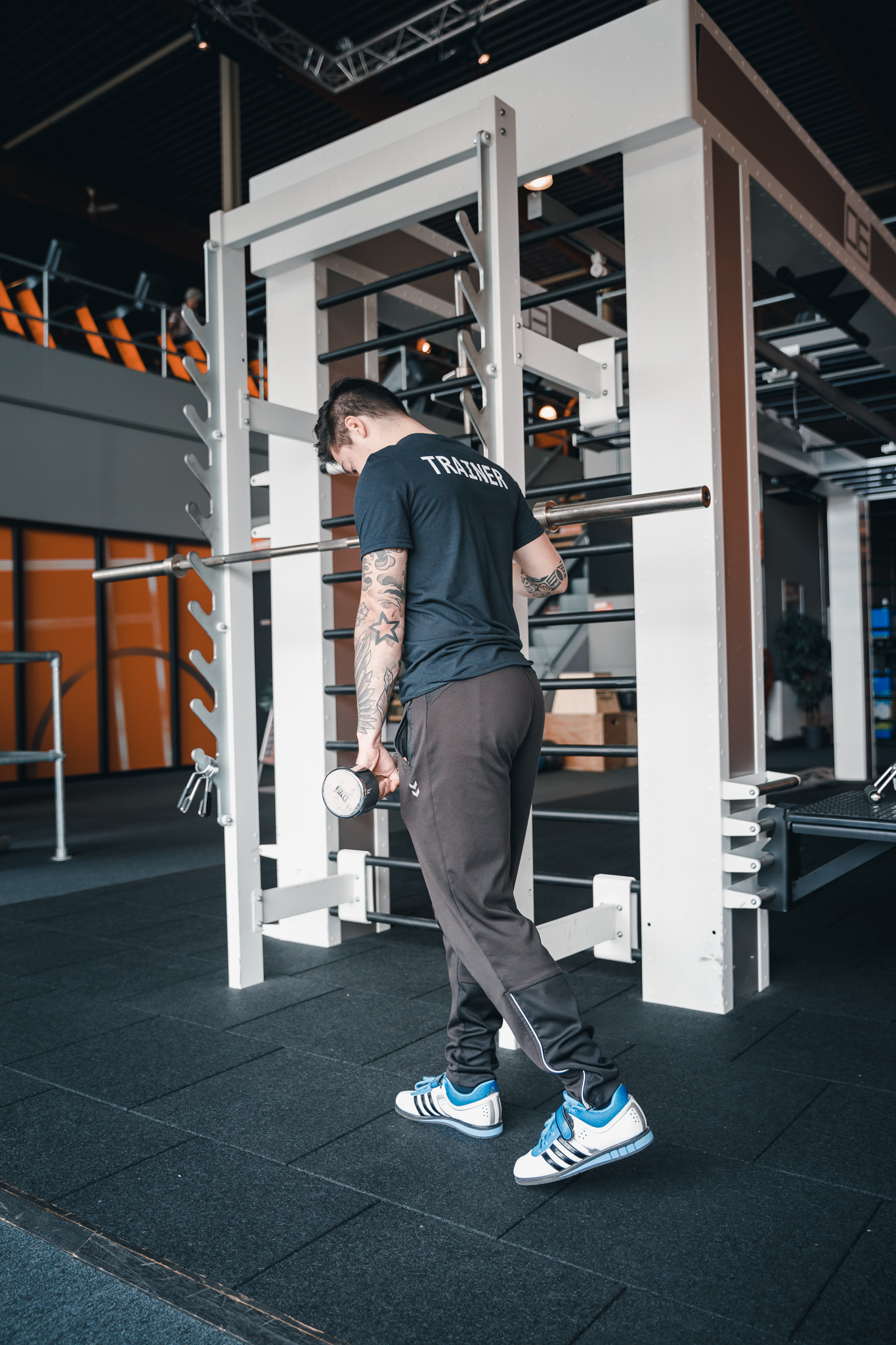 When you think of a garden, you may think of a strictly utilitarian location where vegetables are grown for food. Single leg Romanian deadlift | Strength Transforming Center