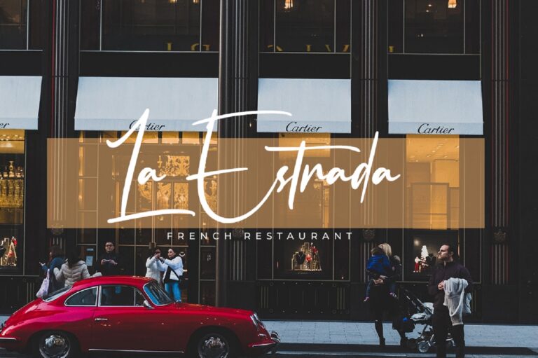 Flavellya - Luxury Signature Font