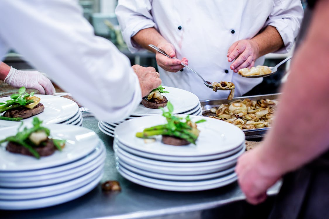 How to Design Kitchen Signage That Staff Follow