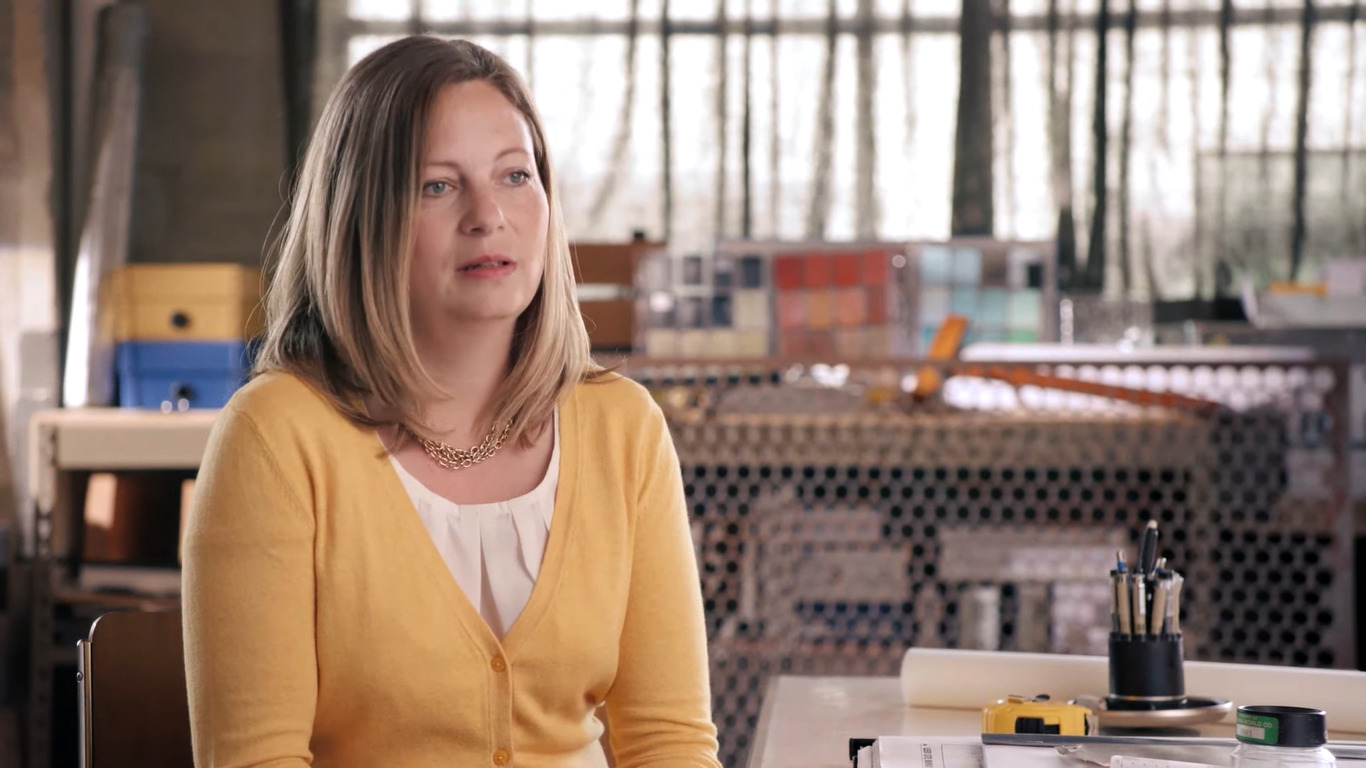 A screenshot of FreshBooks’ B2B video marketing featuring a testimonial from an interior designer