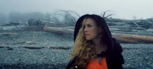 Annie Moses Band Video Exclusive