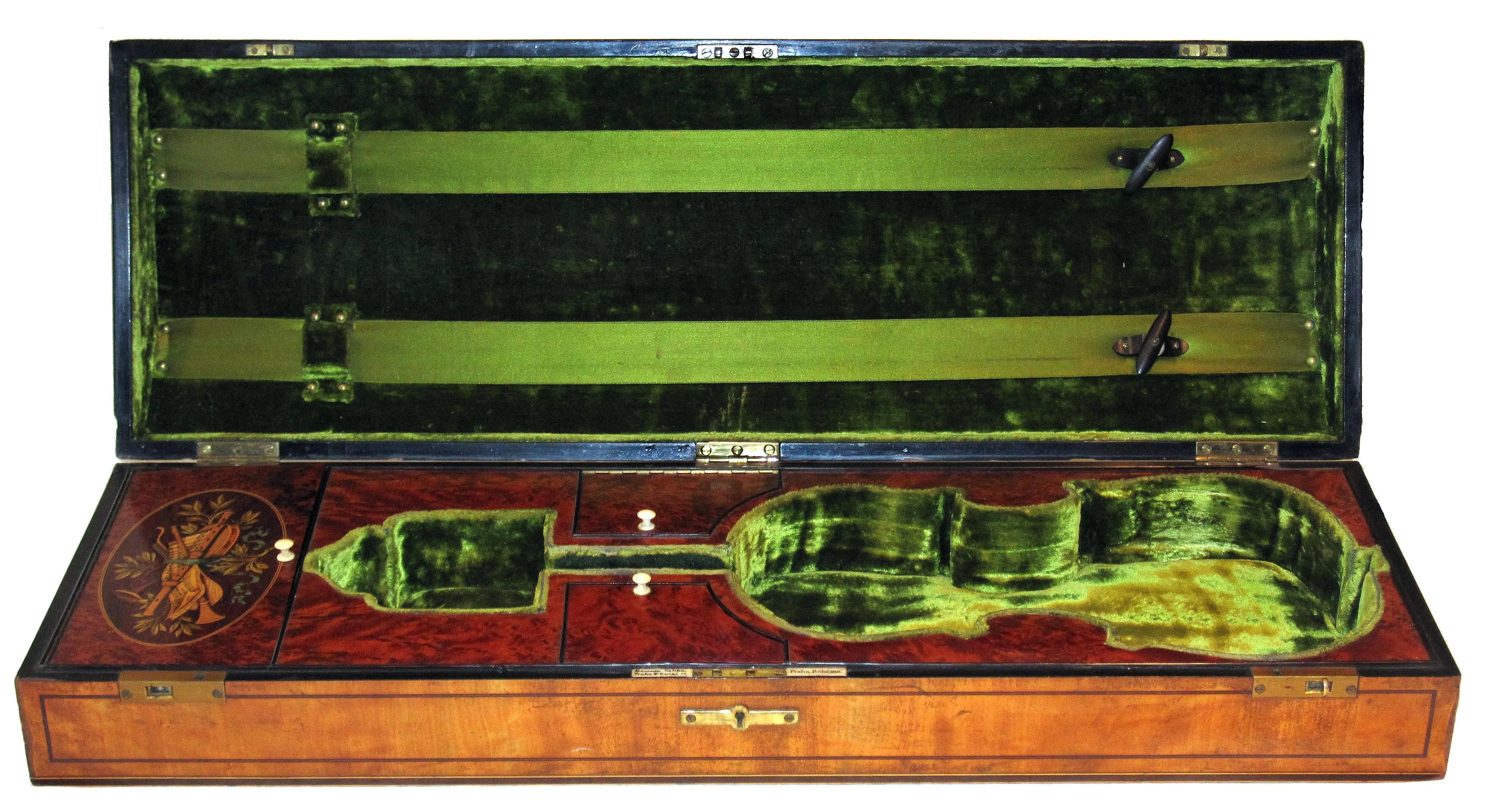 W.E. Hill & Sons: The Golden Period of Violin Cases | Strings Magazine