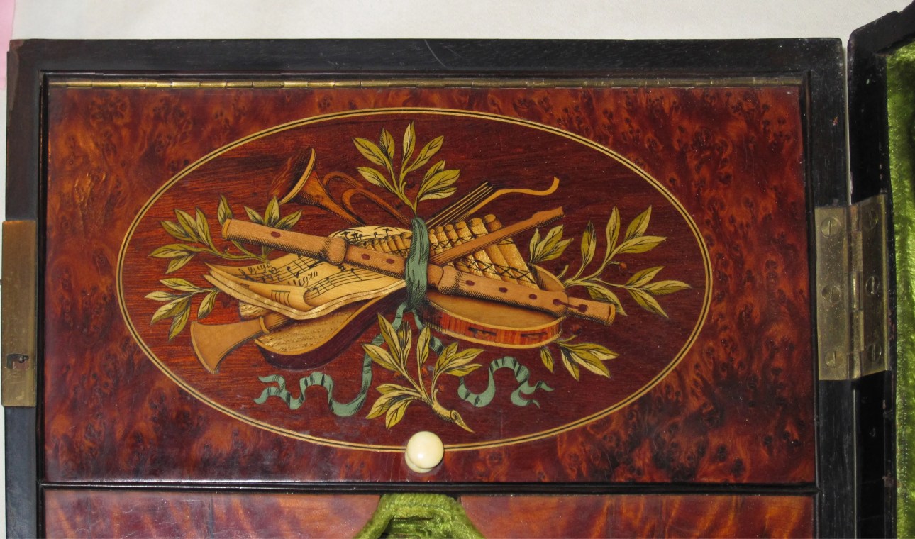 Hill Art Case Trophy Inlay