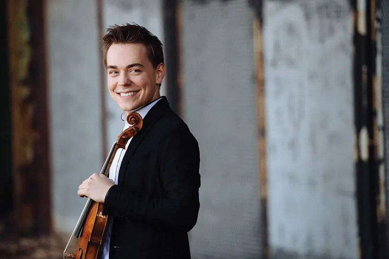 Matthew Lipman commissioned 'Metamorfose' for Viola and Piano