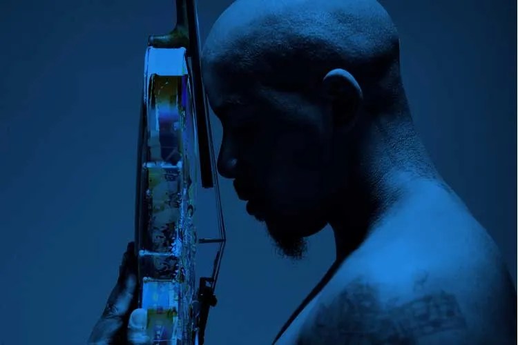 violinist damien escobar