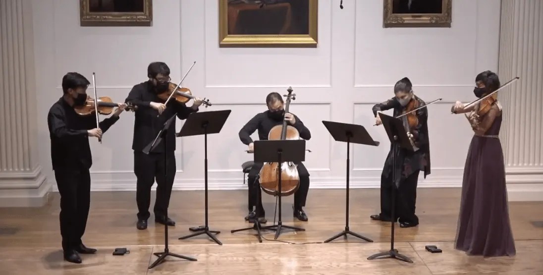 Parker Quartet performing with violist Kim Kashkashian