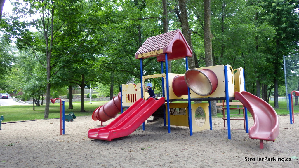 Windermere Park StrollerParking