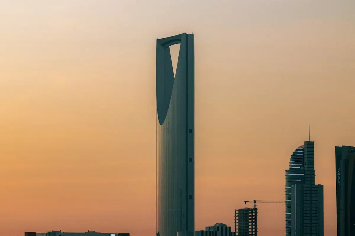 Saudi Arabia ranks first in MENA in the 2025 Government Electronic and Mobile Services Maturity Index.