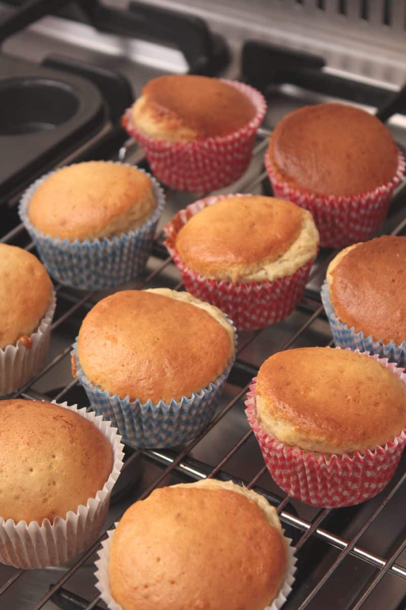 Fairy cakes recipe: Guide to simple cup cakes! Recipe