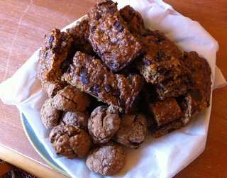 Oatmeal Cake Bars recipe Recipe